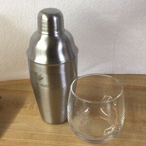 New Remy Martin Glass And Shaker